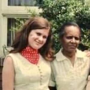 Meet your Posher, Hillary